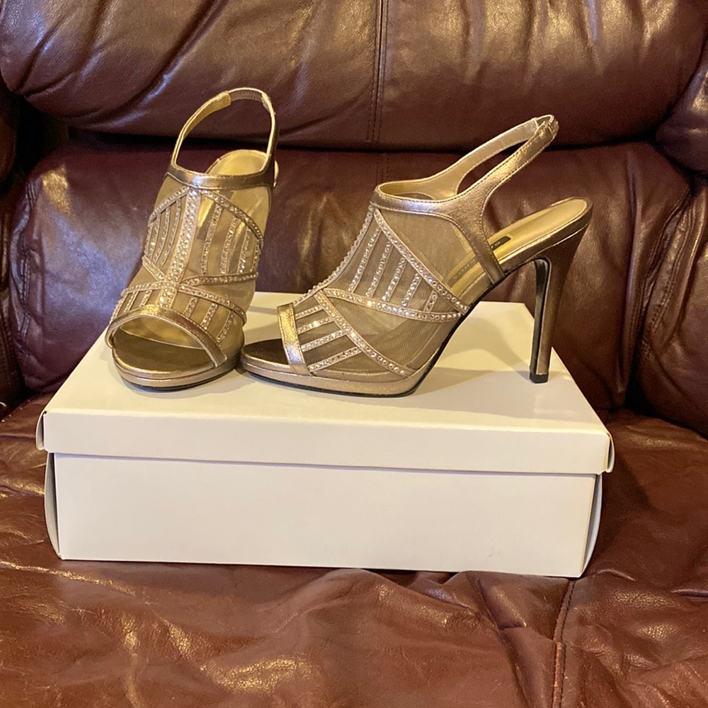 Caparros Heels